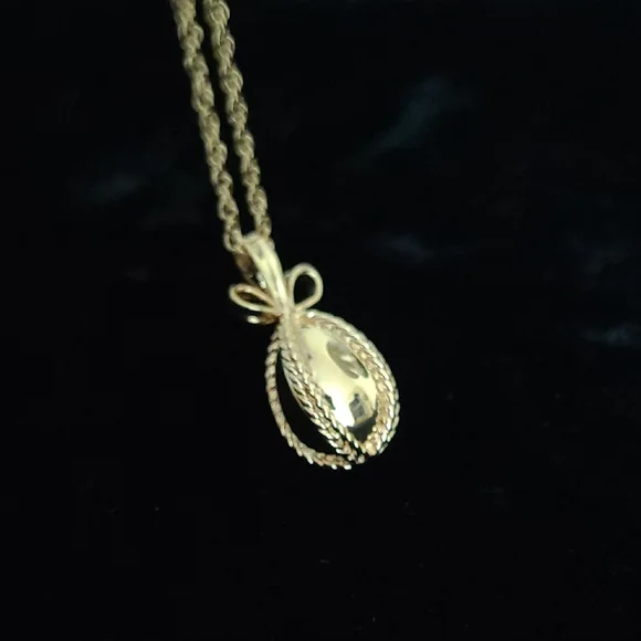 1998 Joan Rivers Classics Collection Faberge Egg Pendant - Picture 3 of 10